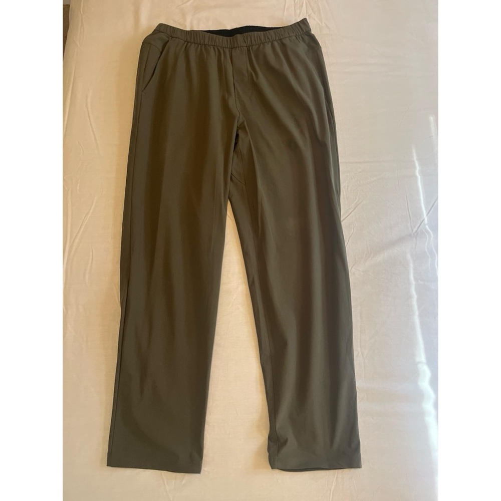lululemon athletica Men's Olive Joggers/Pants